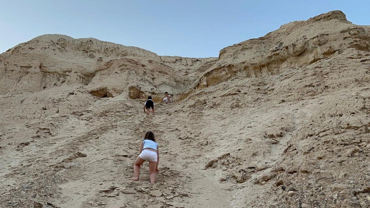 Вилла Belfer'S Dead Sea Cabins Неот-Акикар Экстерьер фото