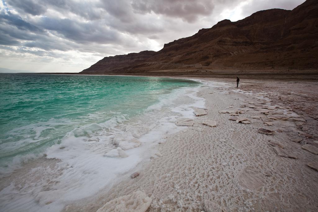 Вилла Belfer'S Dead Sea Cabins Неот-Акикар Экстерьер фото